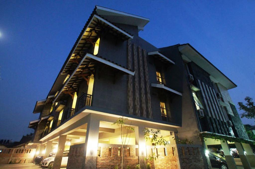 Oasis Studio - Satu Kejayan Exterior foto