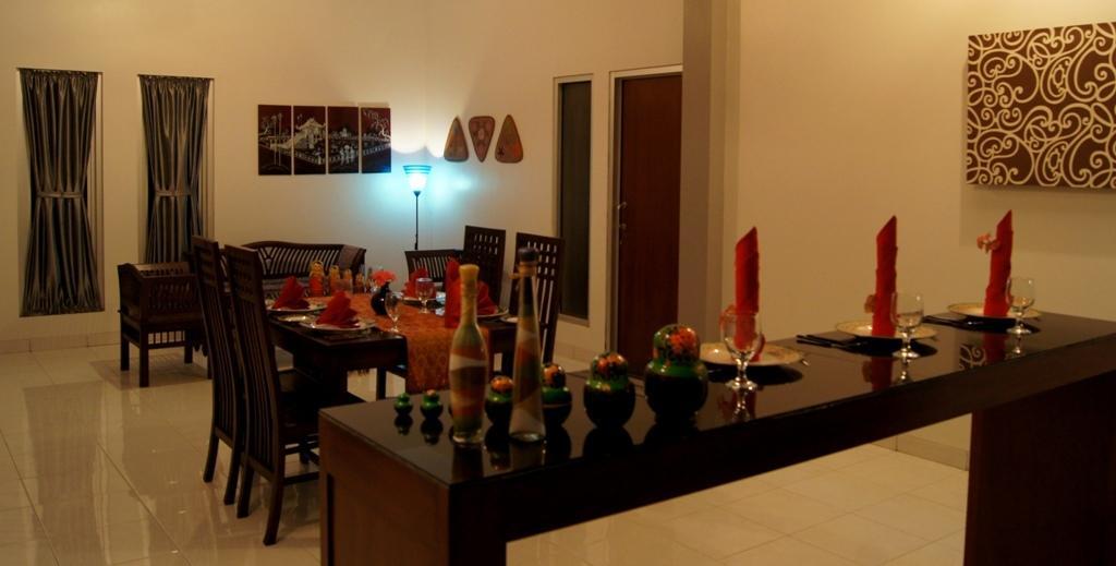 Oasis Studio - Satu Kejayan Exterior foto
